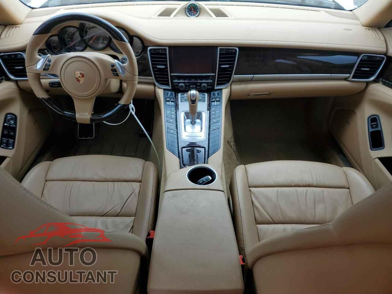PORSCHE PANAMERA 2015 - WP0AA2A74FL007100
