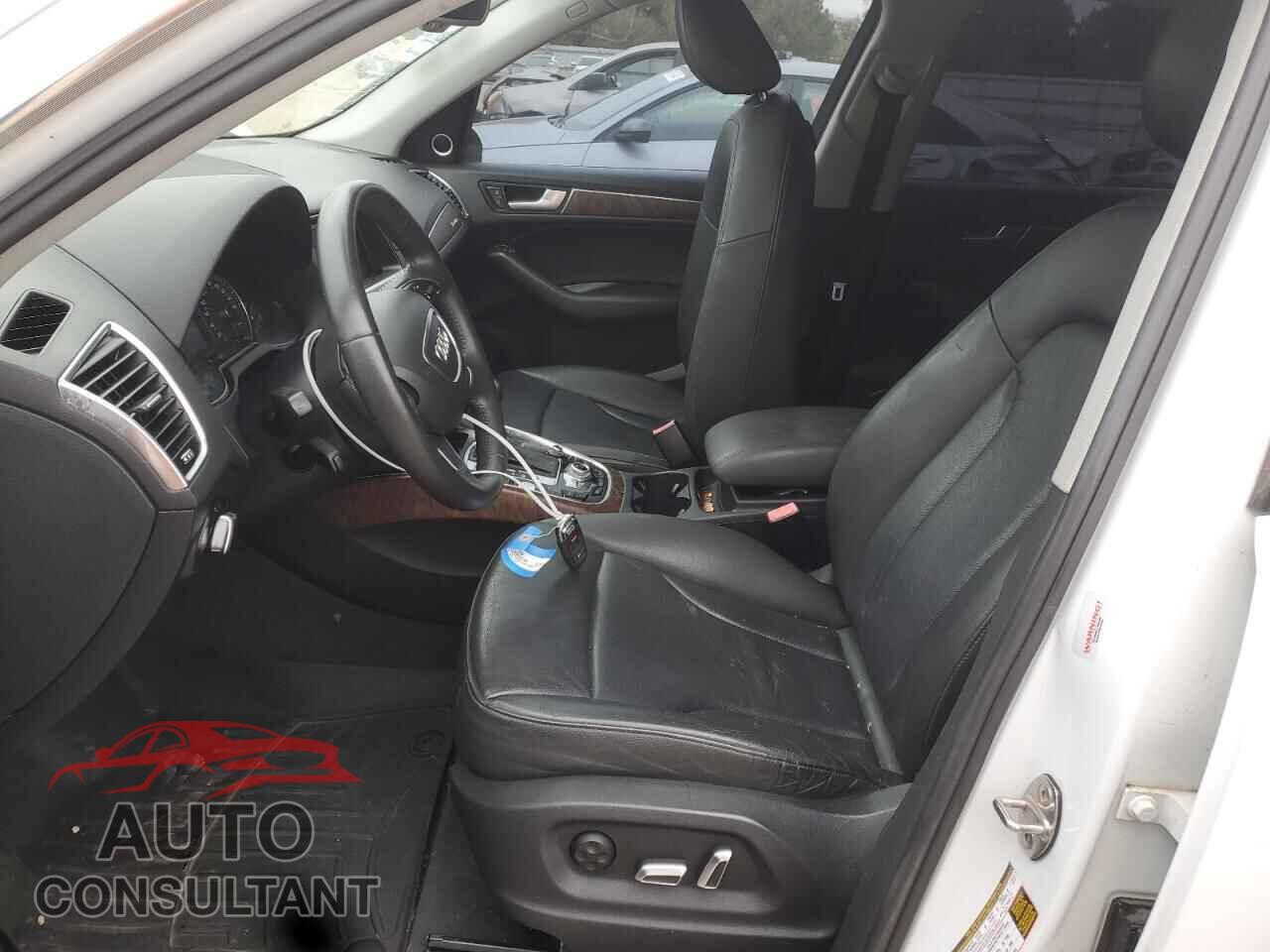 AUDI Q5 2014 - WA1LFAFP2EA025595