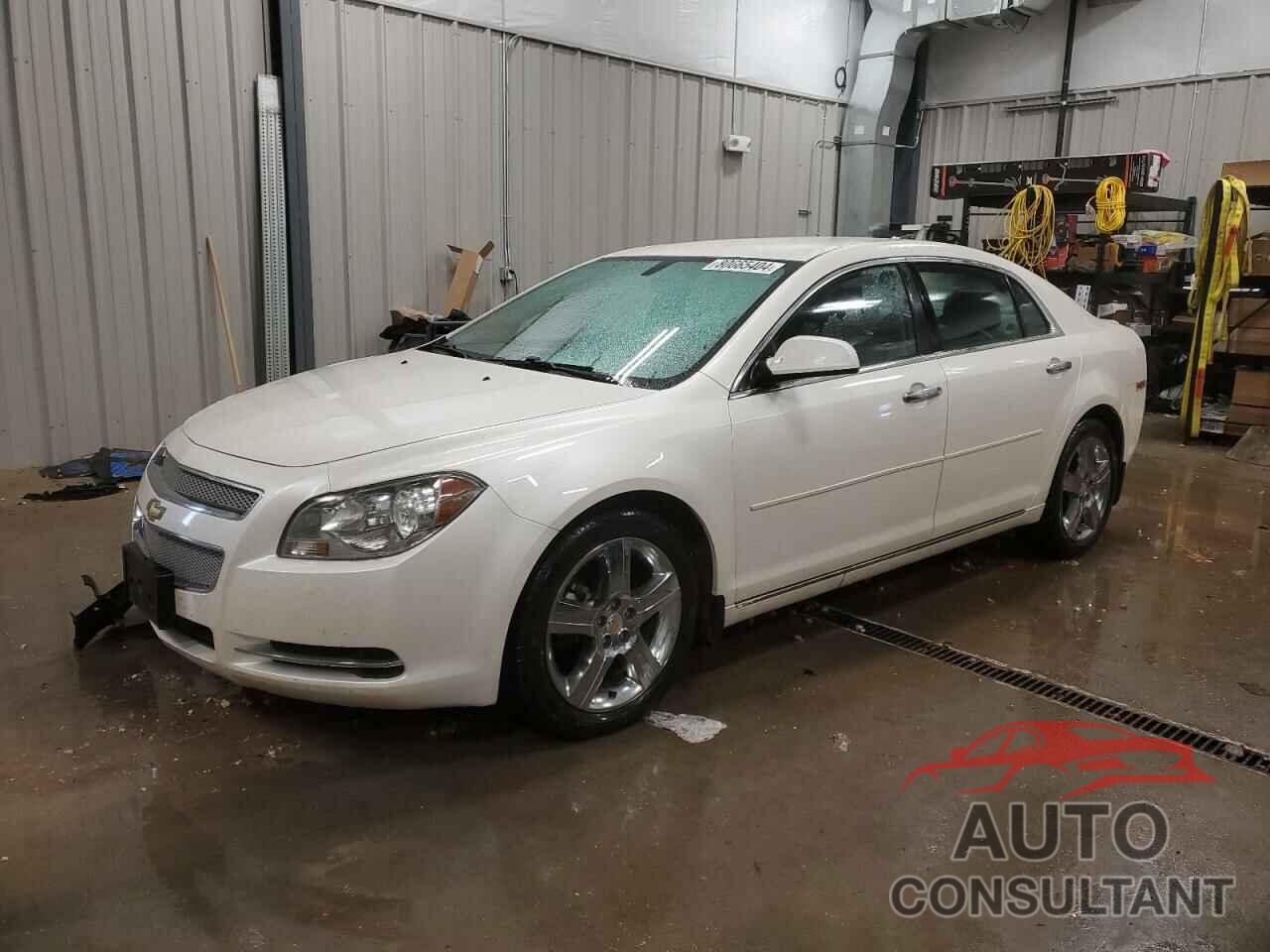 CHEVROLET MALIBU 2011 - 1G1ZD5E7XBF270571