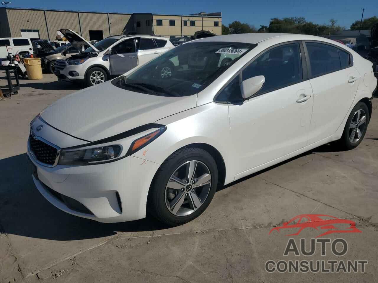 KIA FORTE 2018 - 3KPFL4A74JE274427