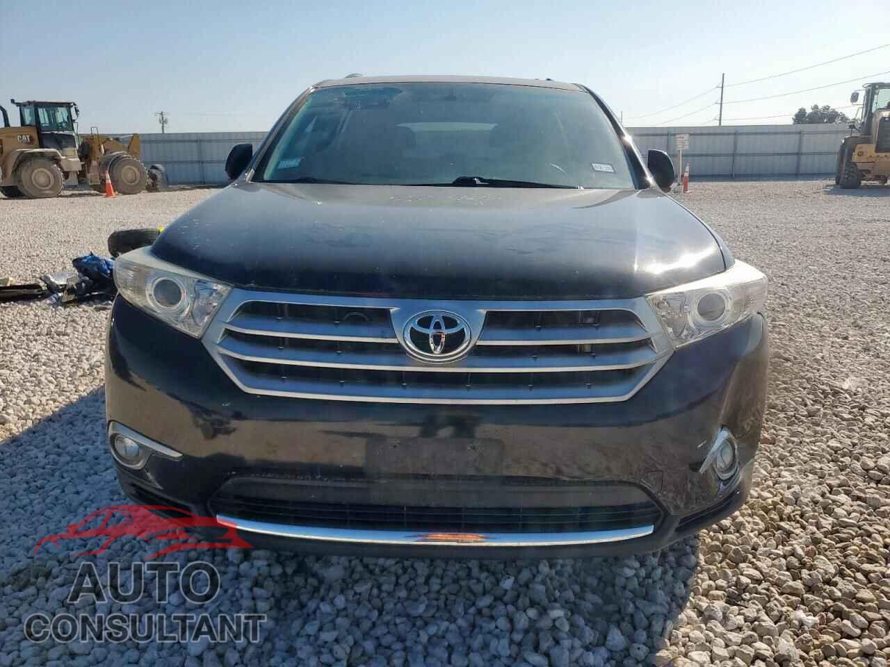 TOYOTA HIGHLANDER 2013 - 5TDBK3EH8DS216538