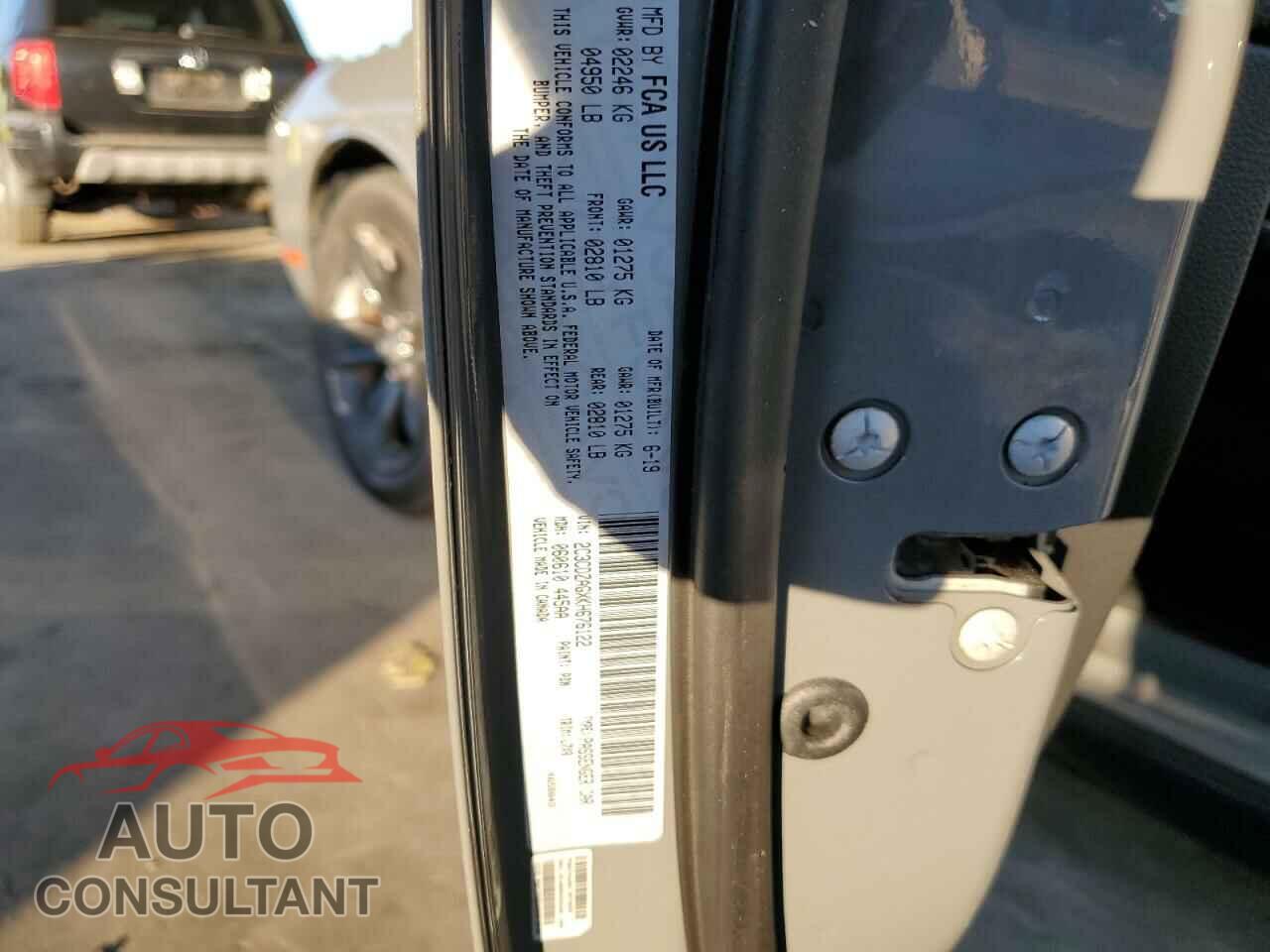 DODGE CHALLENGER 2019 - 2C3CDZAGXKH676122
