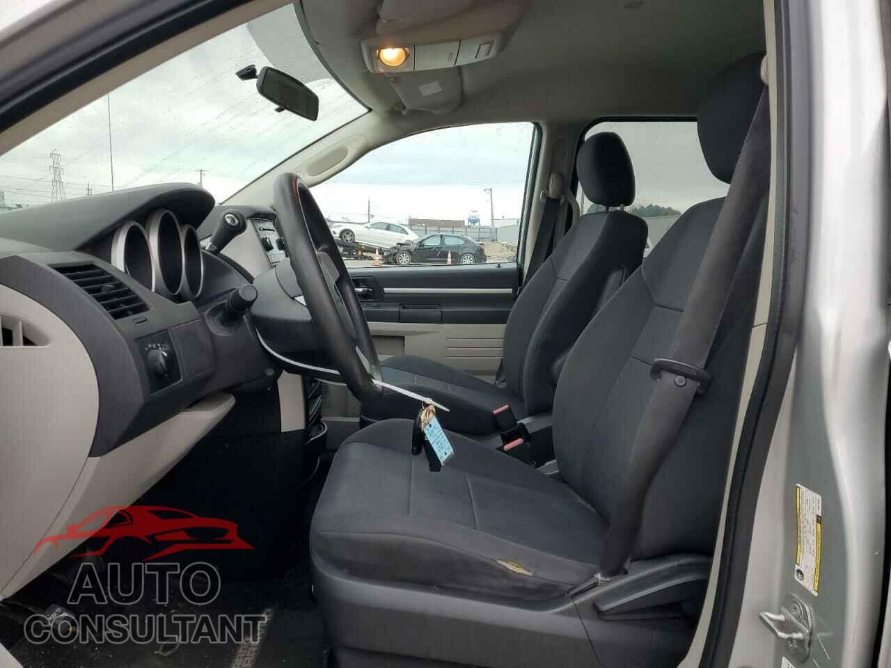 DODGE CARAVAN 2010 - 2D4RN4DE2AR223592