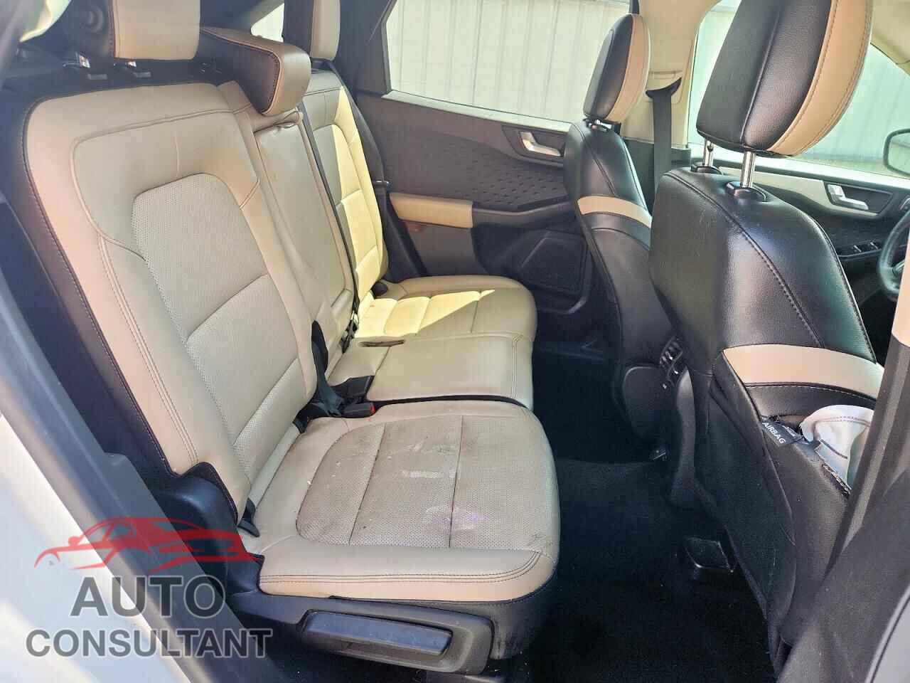 FORD ESCAPE 2020 - 1FMCU0H67LUA31300