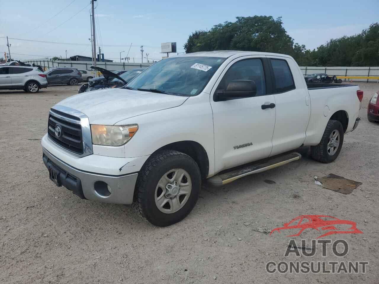 TOYOTA TUNDRA 2011 - 5TFRM5F16BX021924