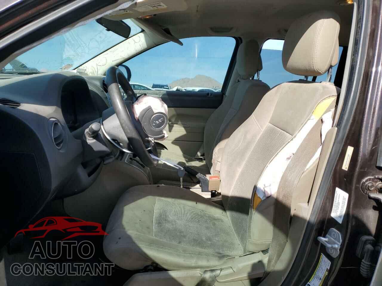 JEEP COMPASS 2014 - 1C4NJCBA4ED618092