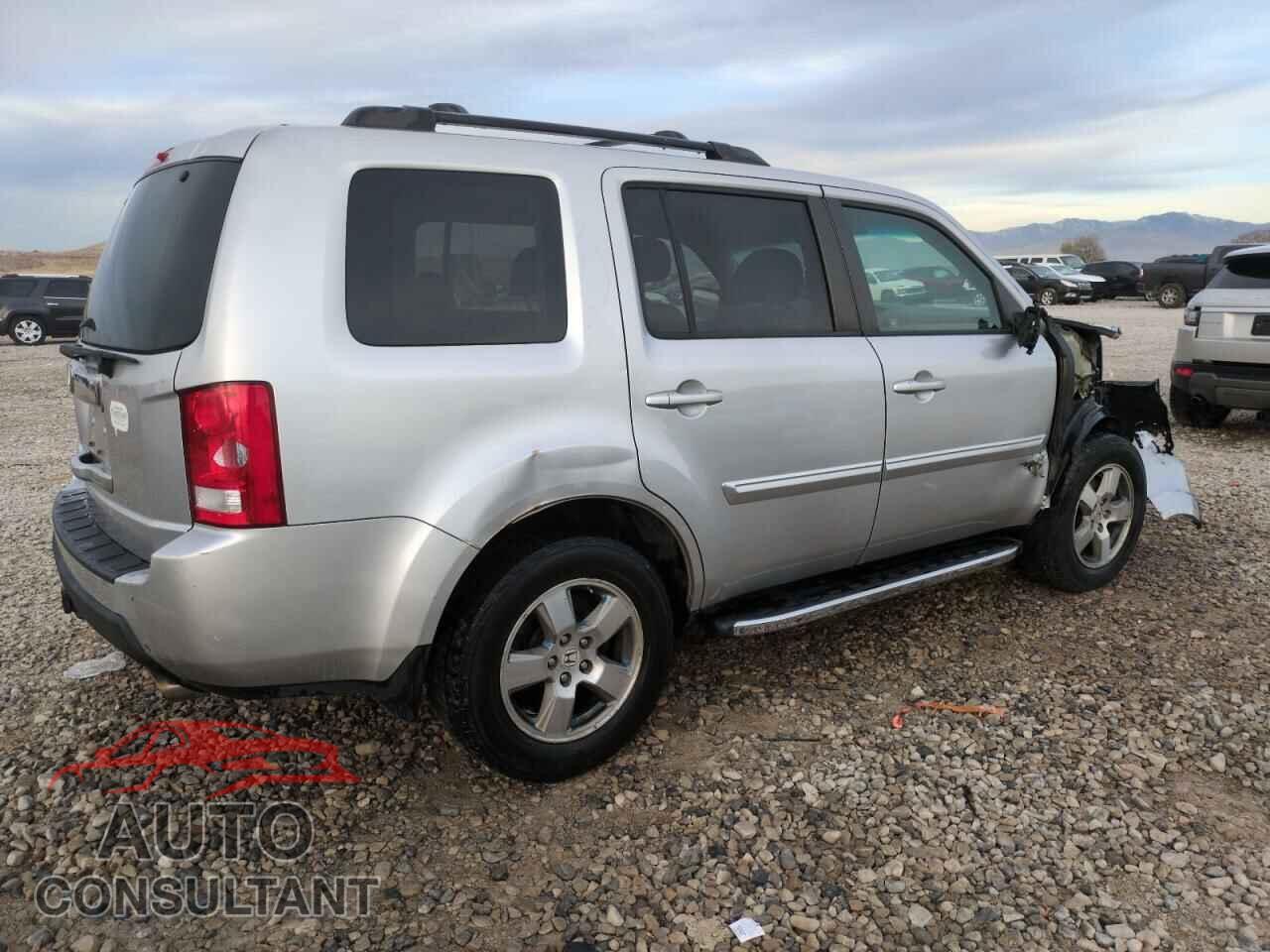 HONDA PILOT 2011 - 5FNYF3H50BB003939