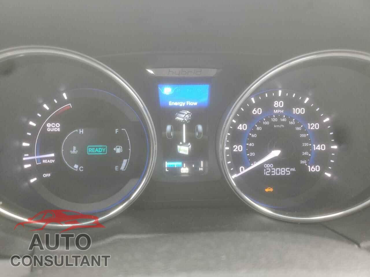 HYUNDAI SONATA 2013 - KMHEC4A4XDA076181