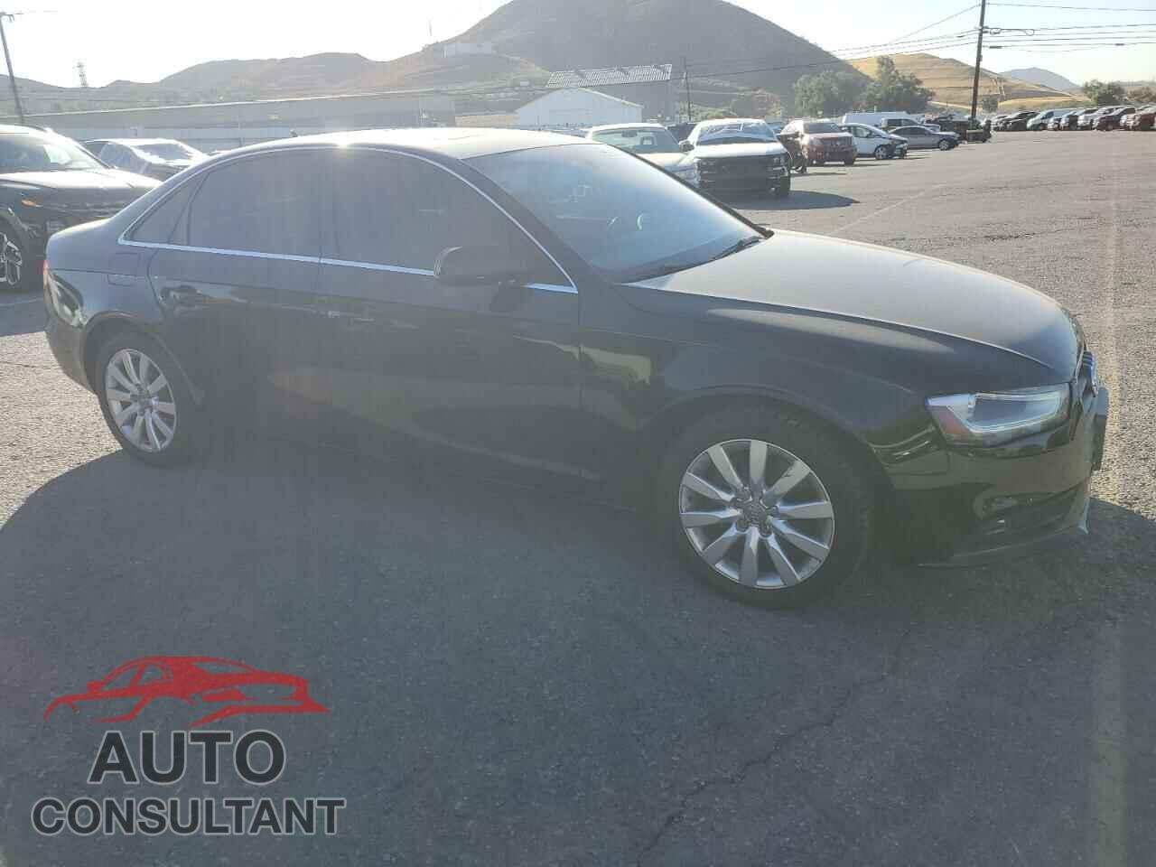 AUDI A4 2013 - WAUBFAFL9DN039643