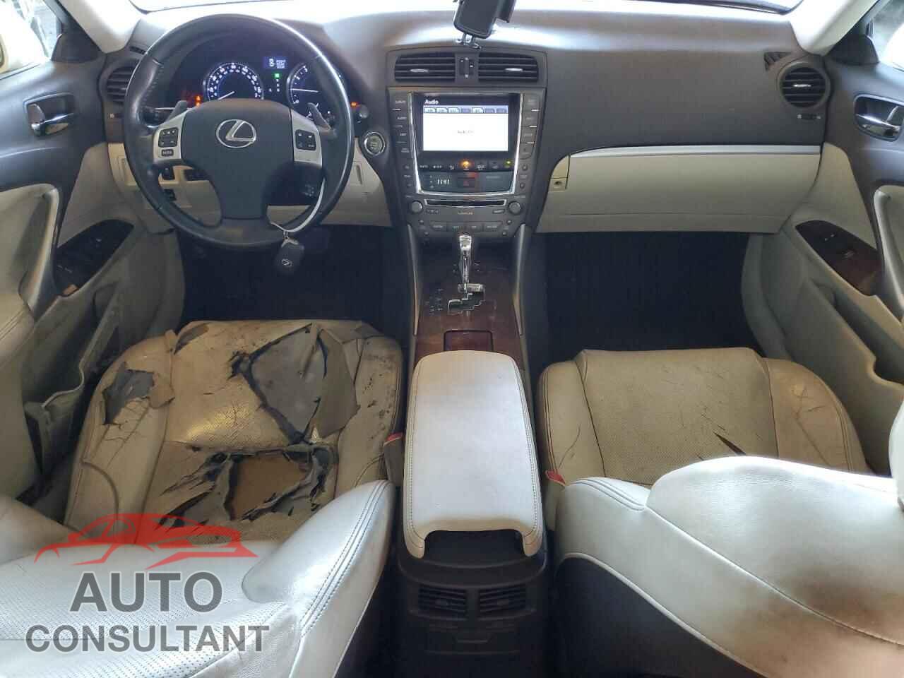 LEXUS IS 2012 - JTHBF5C22C5161232