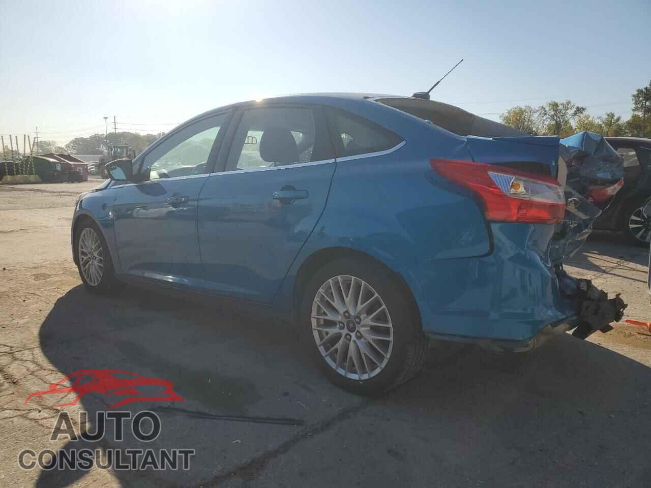 FORD FOCUS 2014 - 1FADP3J2XEL276390