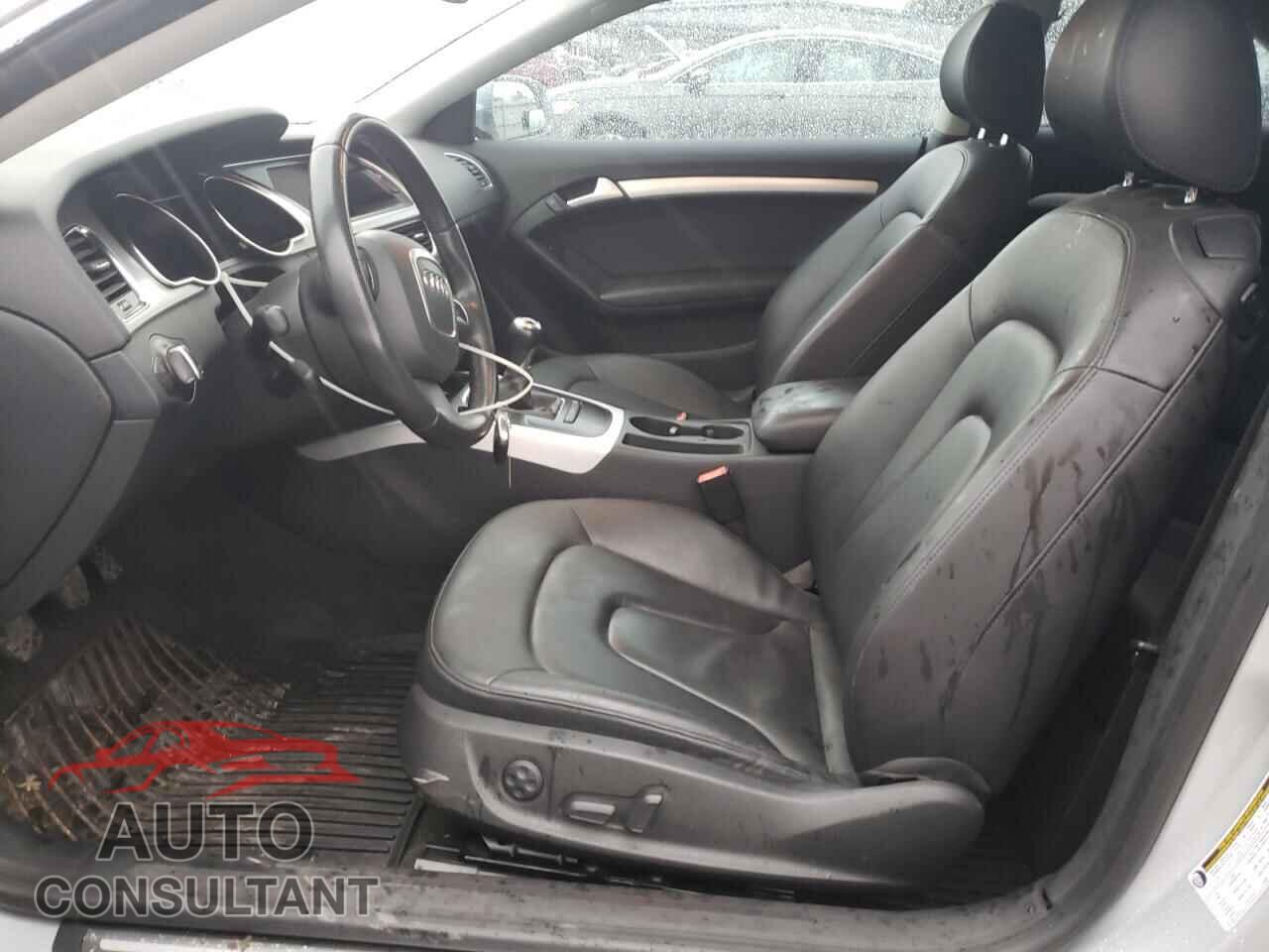 AUDI A5 2012 - WAURFAFR9CA004187