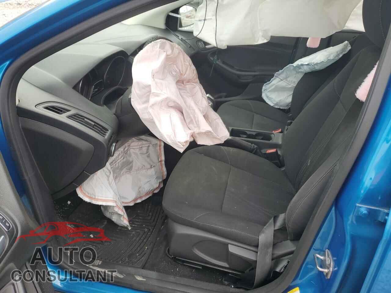 FORD FOCUS 2016 - 1FADP3K24GL206370