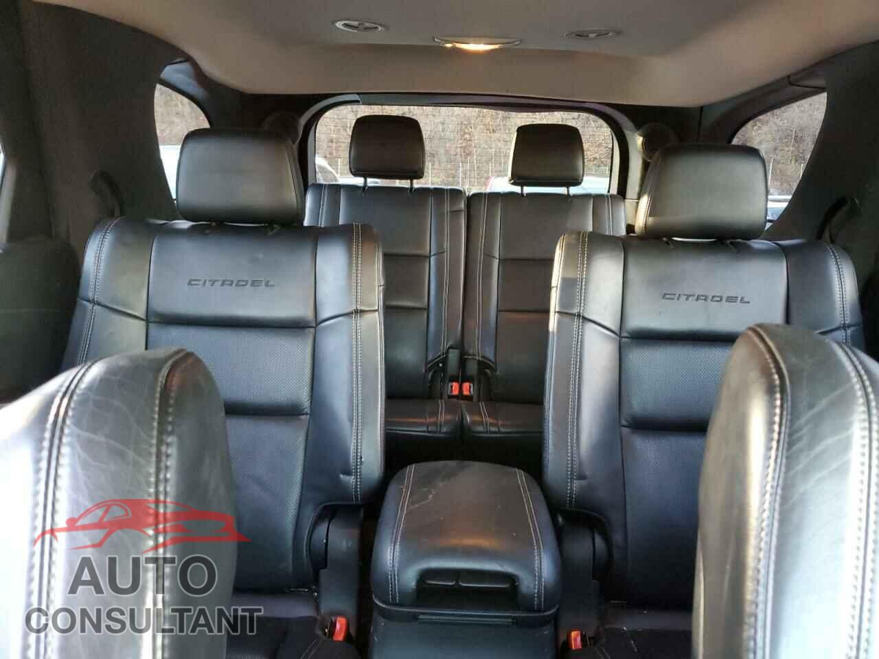 DODGE DURANGO 2014 - 1C4SDJETXEC323225