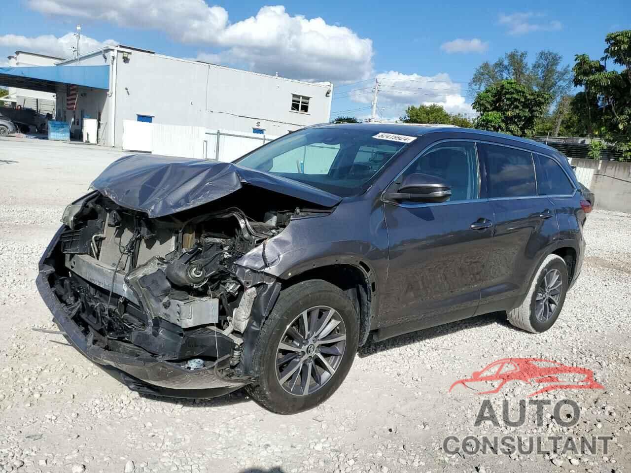 TOYOTA HIGHLANDER 2019 - 5TDKZRFH1KS564899