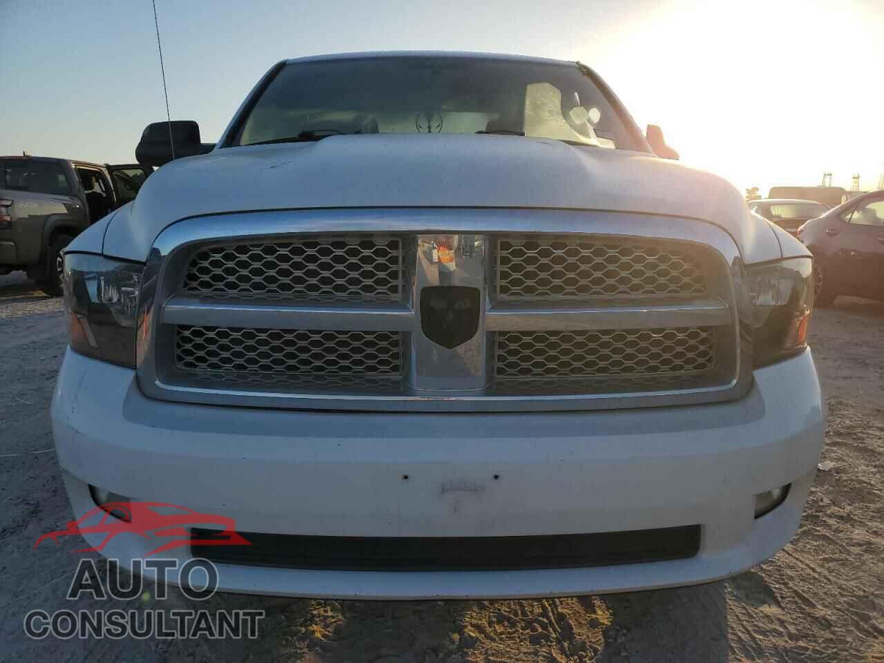 DODGE RAM 1500 2012 - 1C6RD6FT7CS288132