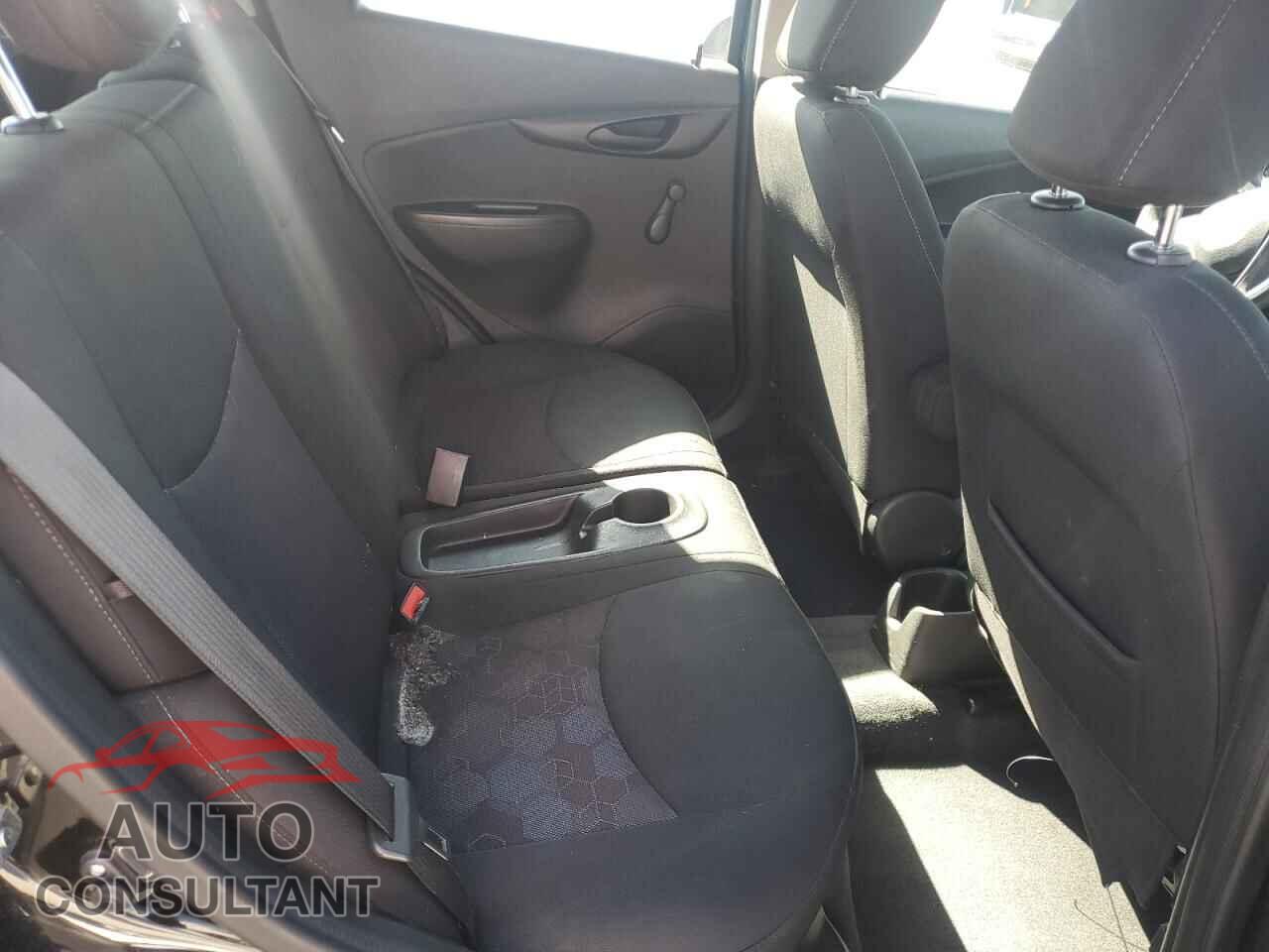 CHEVROLET SPARK 2017 - KL8CB6SA3HC819331
