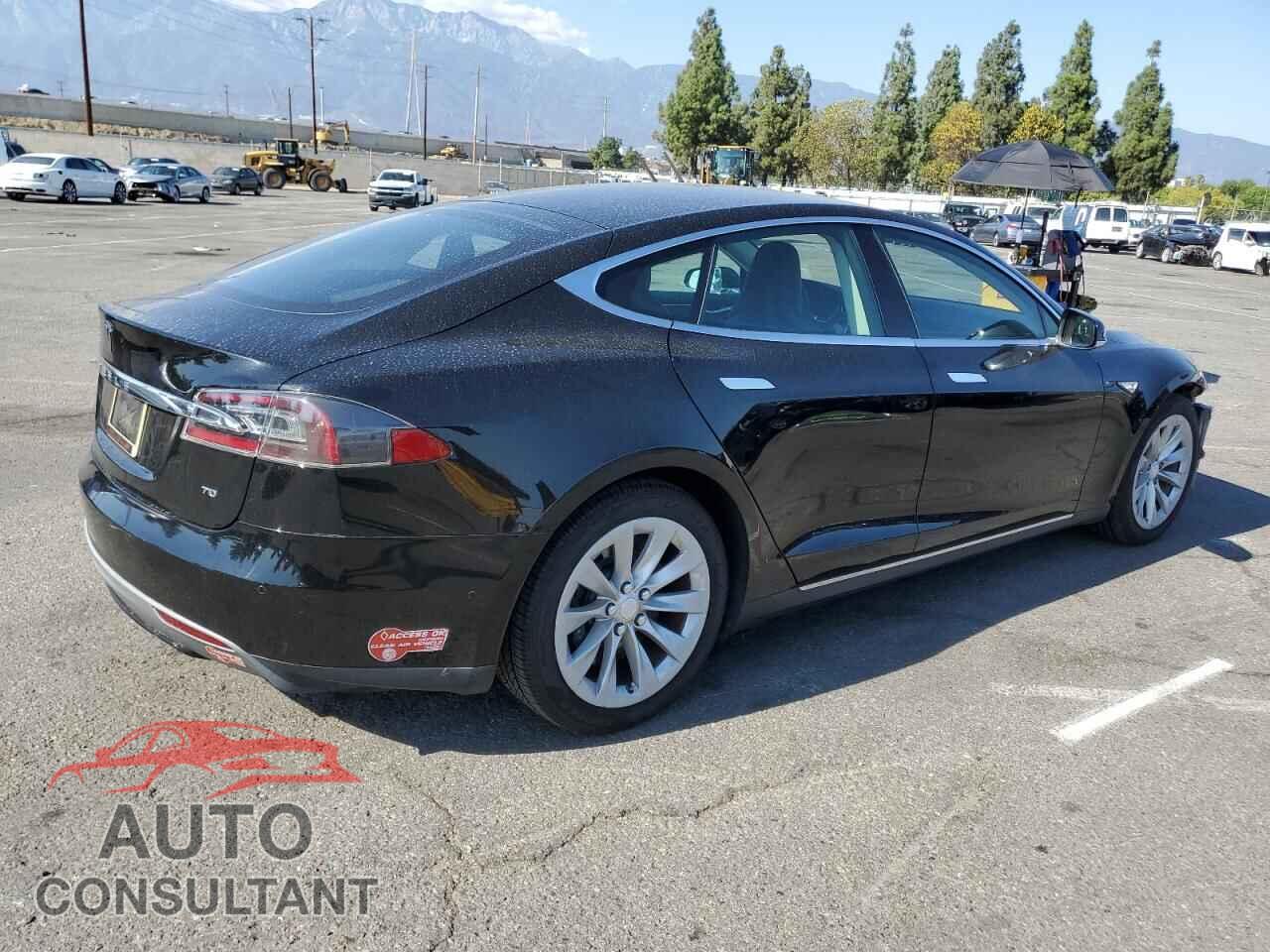 TESLA MODEL S 2016 - 5YJSA1E17GF133685