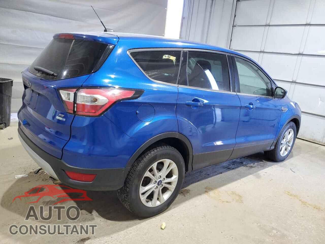 FORD ESCAPE 2017 - 1FMCU9GD2HUB93878
