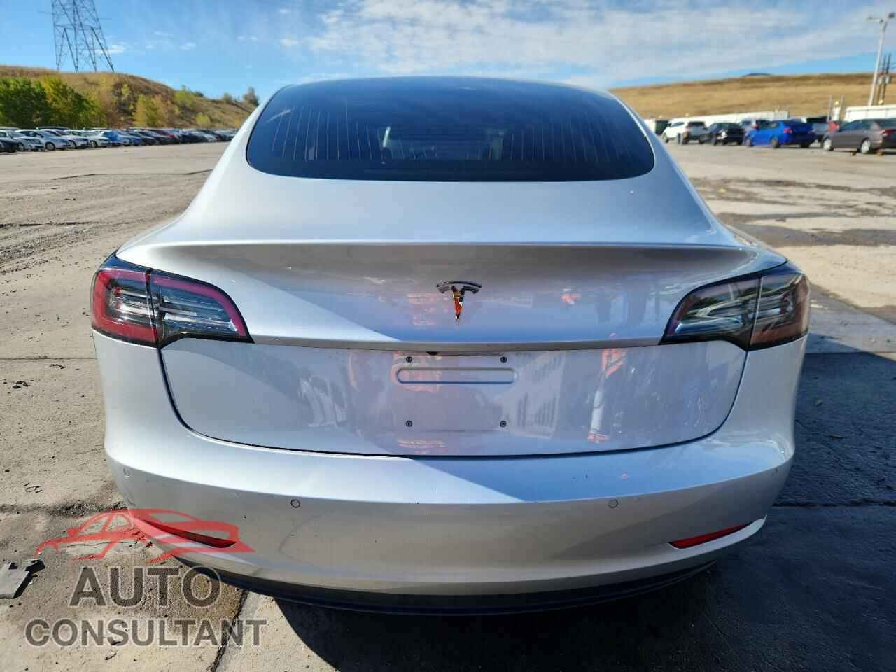 TESLA MODEL 3 2018 - 5YJ3E1EA4JF076541