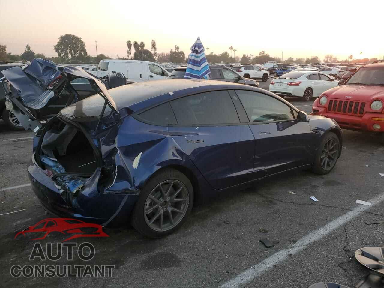TESLA MODEL 3 2022 - 5YJ3E1EA2NF117237