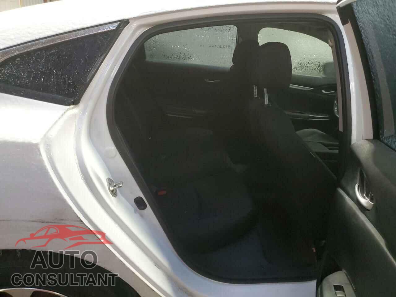 HONDA CIVIC 2019 - 2HGFC2F77KH038570