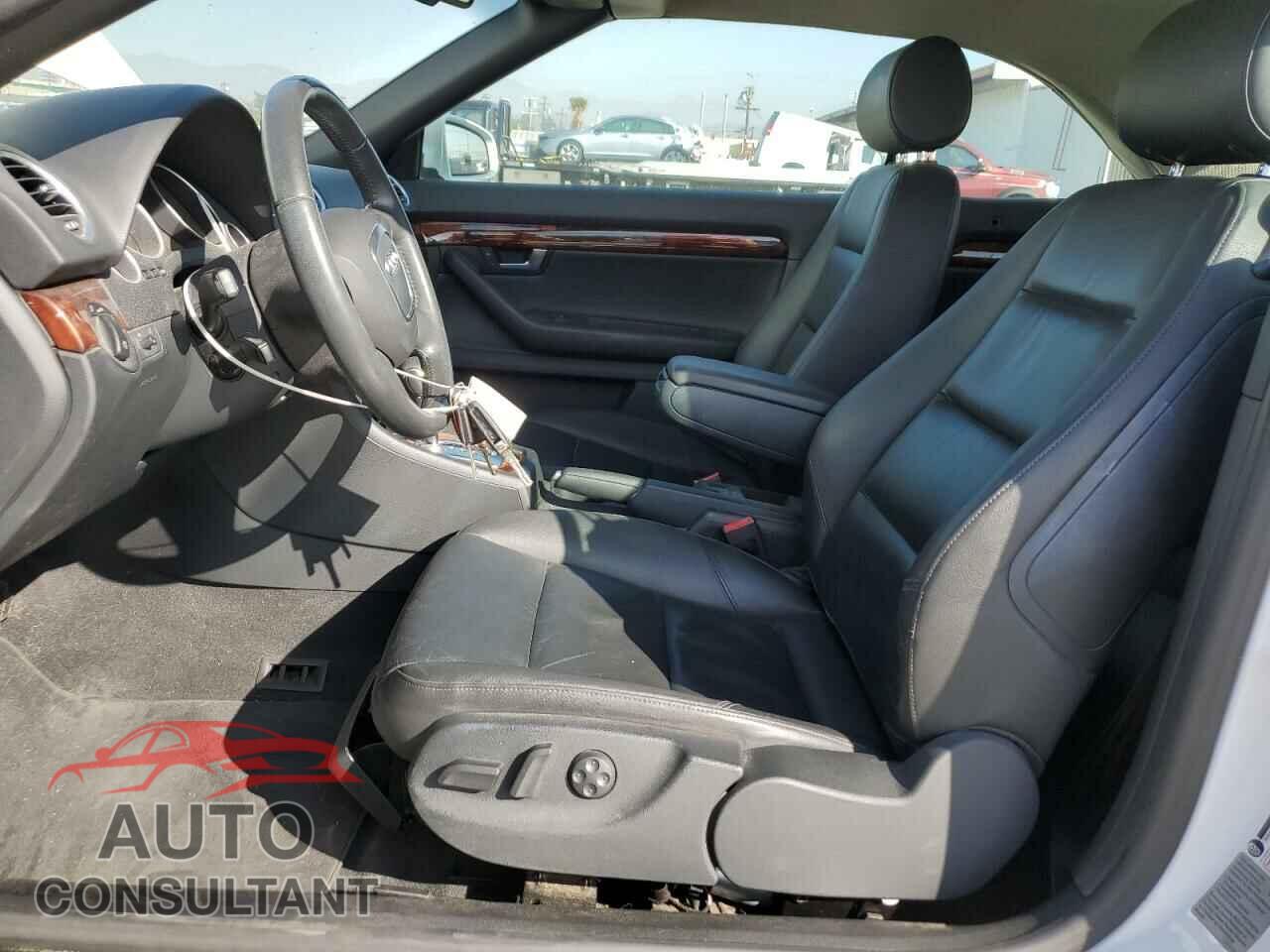AUDI A4 2009 - WAUDF48H09K011905