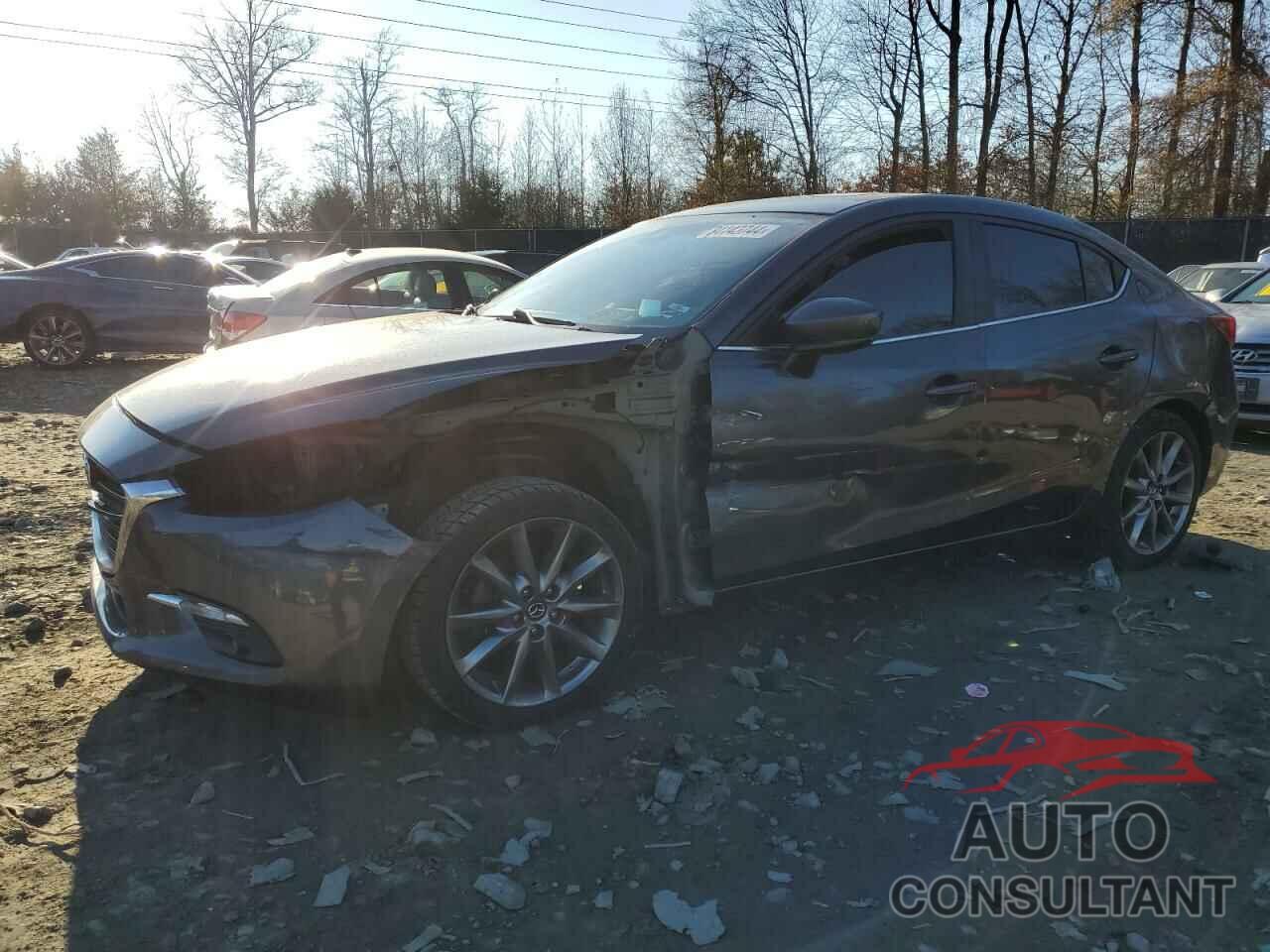 MAZDA 3 2018 - 3MZBN1W3XJM171240