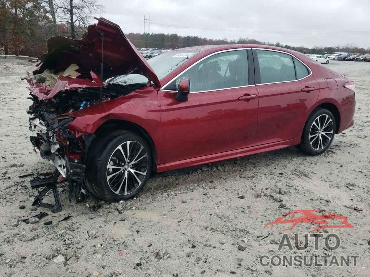 TOYOTA CAMRY 2018 - 4T1B11HK4JU634337