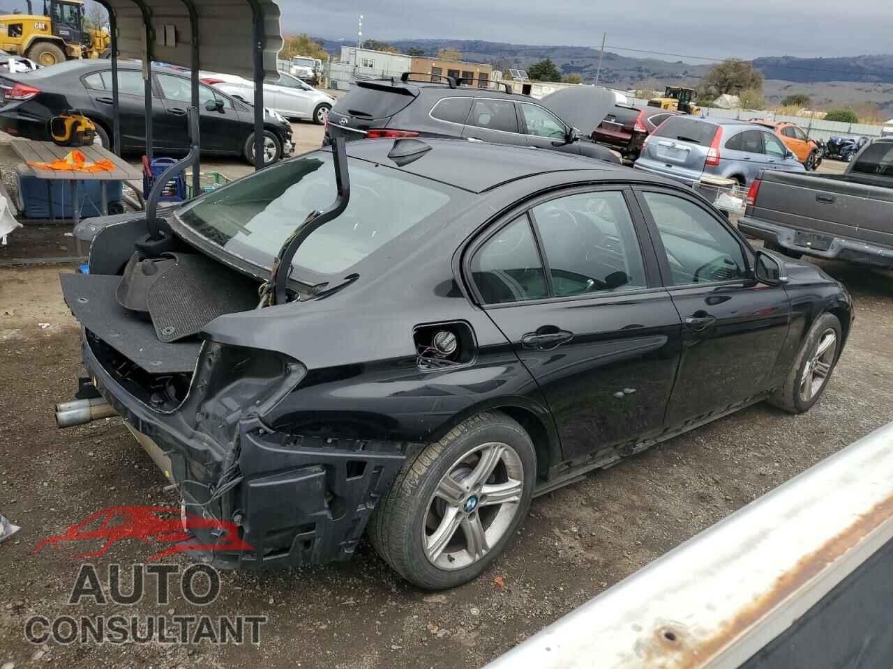BMW 3 SERIES 2014 - WBA3B3C55EJ977908