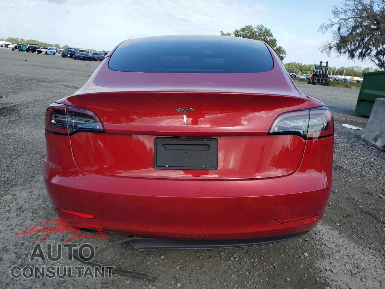 TESLA MODEL 3 2021 - 5YJ3E1EA6MF907400