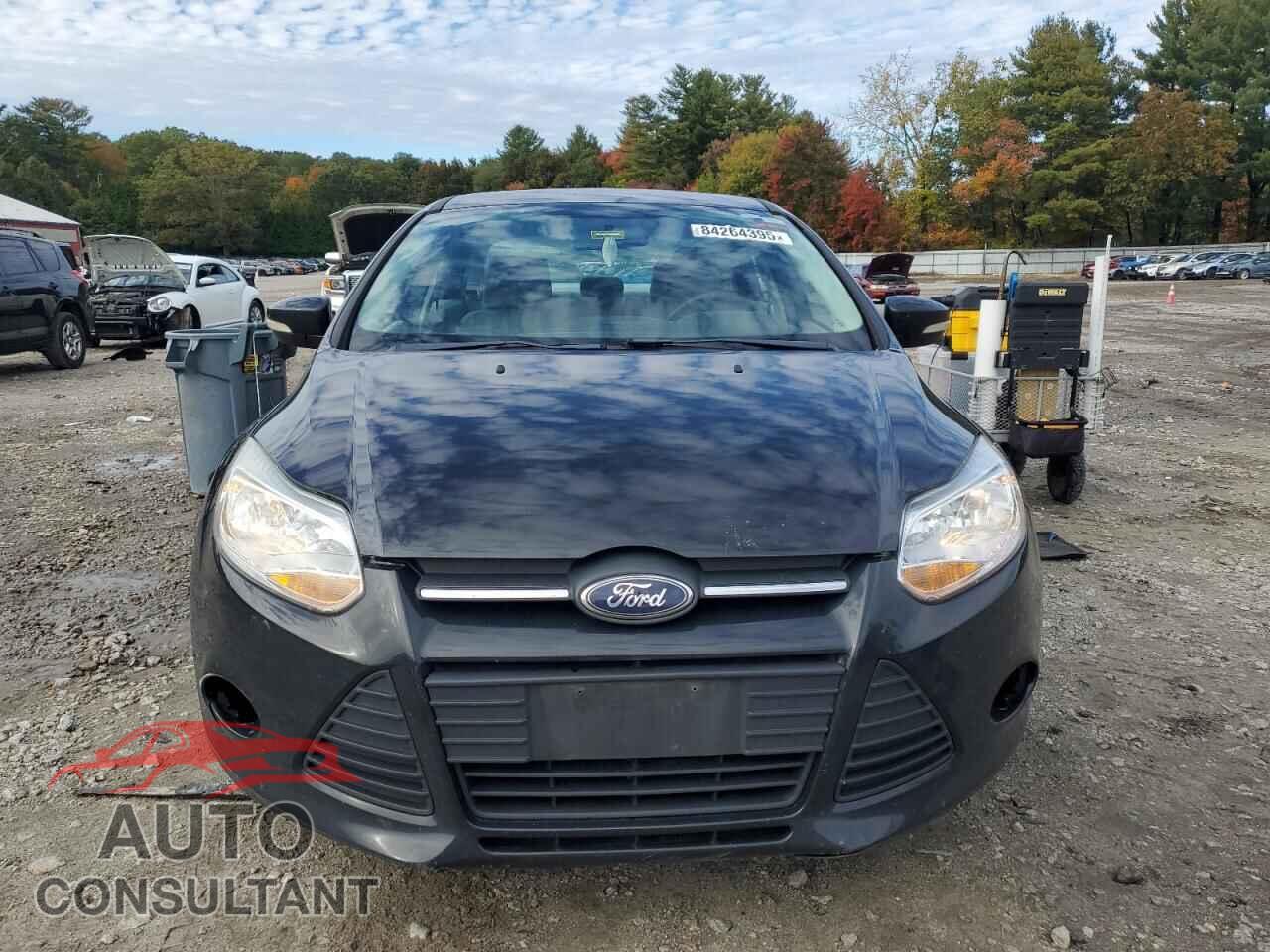 FORD FOCUS 2014 - 1FADP3F22EL302232