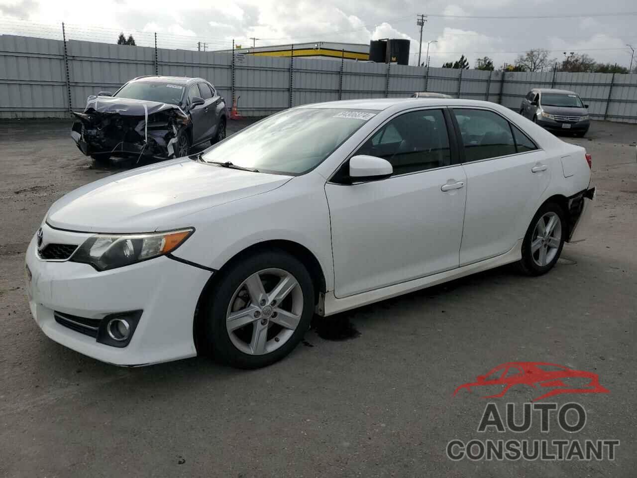 TOYOTA CAMRY 2014 - 4T1BF1FK4EU747392