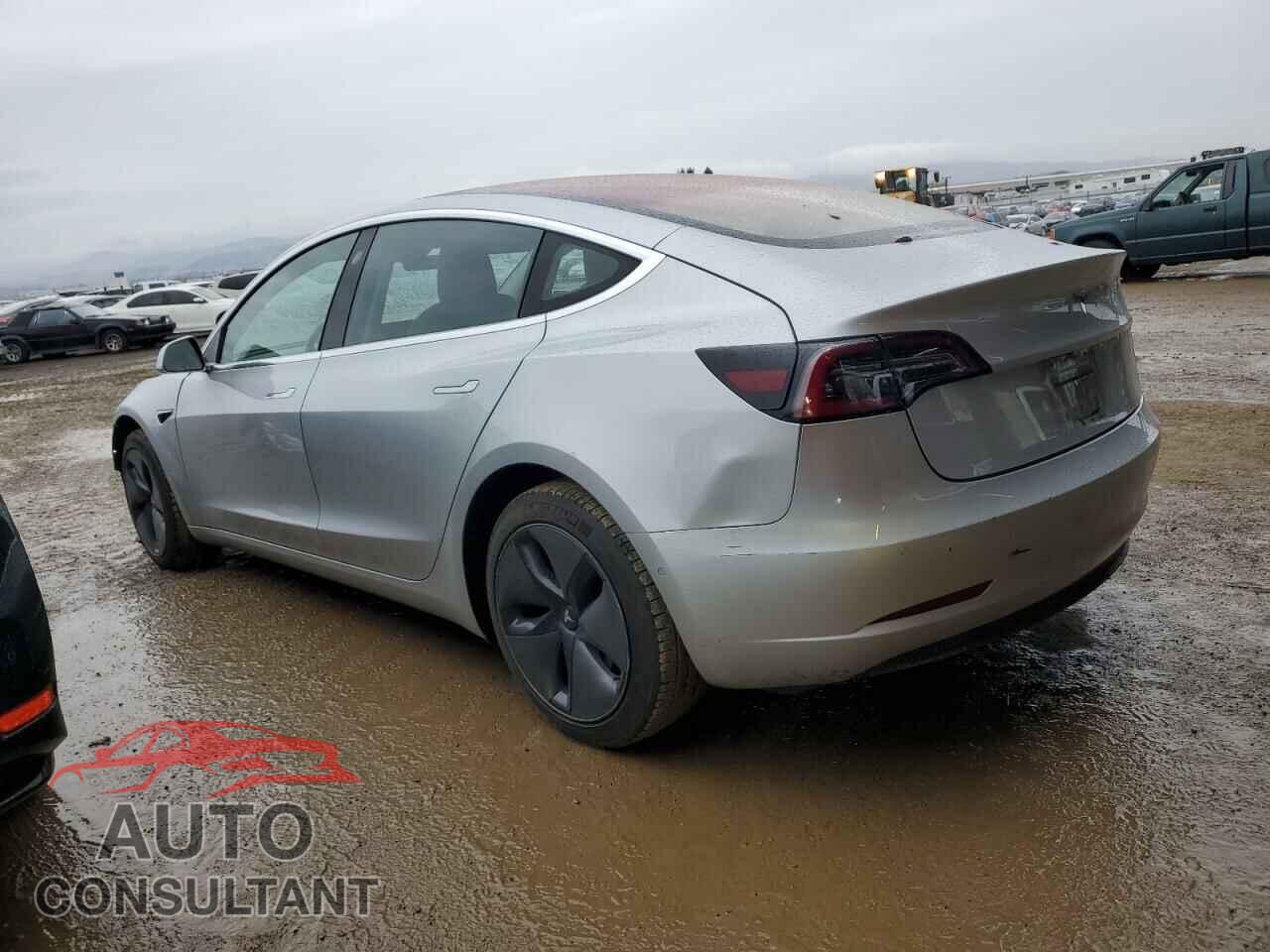TESLA MODEL 3 2018 - 5YJ3E1EA6JF042083