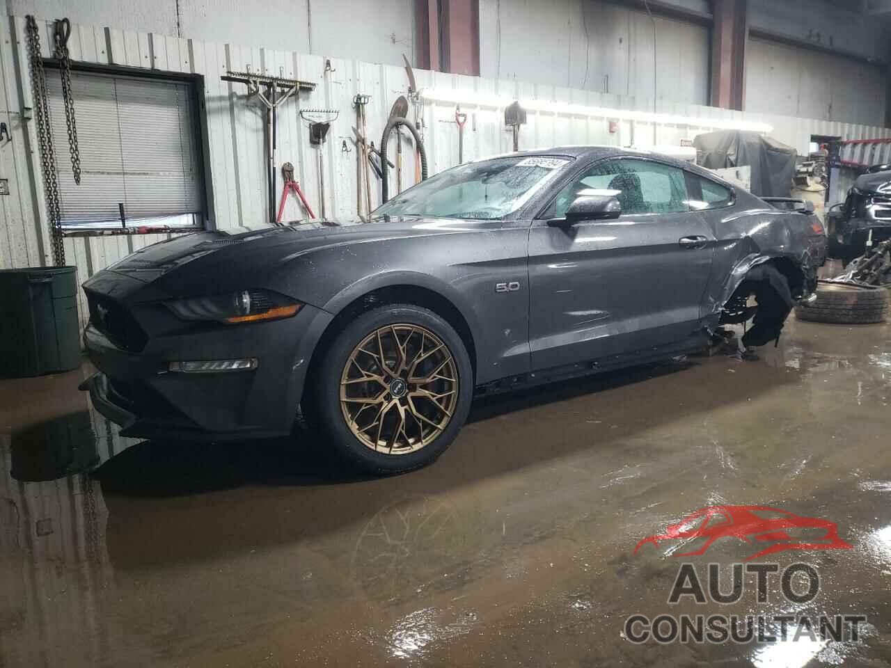 FORD MUSTANG 2018 - 1FA6P8CF4J5114713