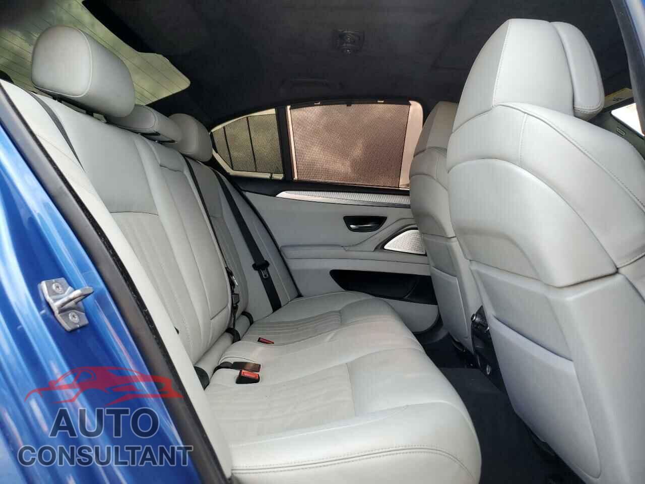 BMW M5 2013 - WBSFV9C51DC772687