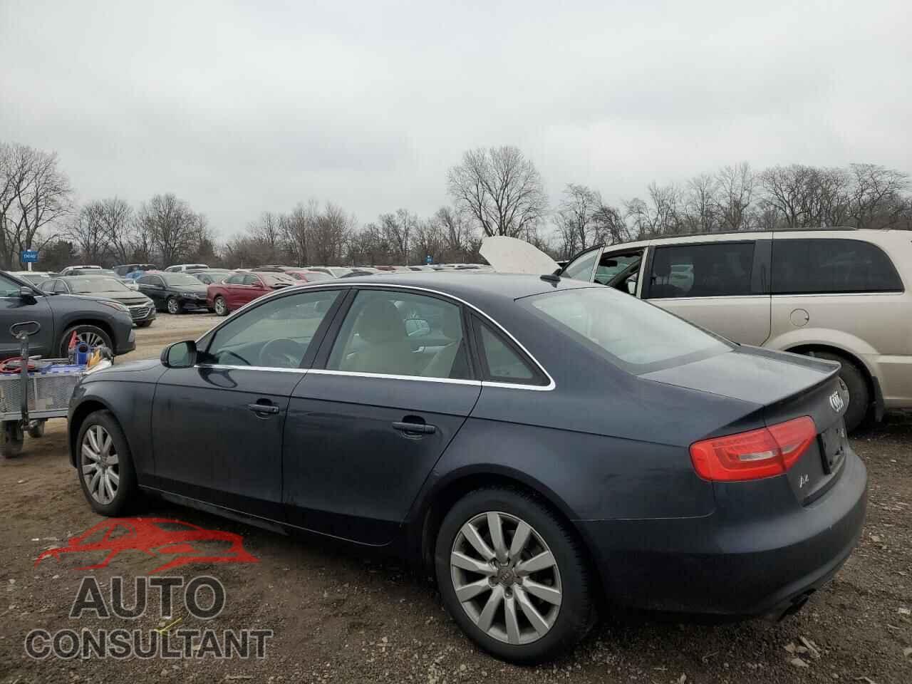 AUDI A4 2013 - WAUBFAFL8DN025572