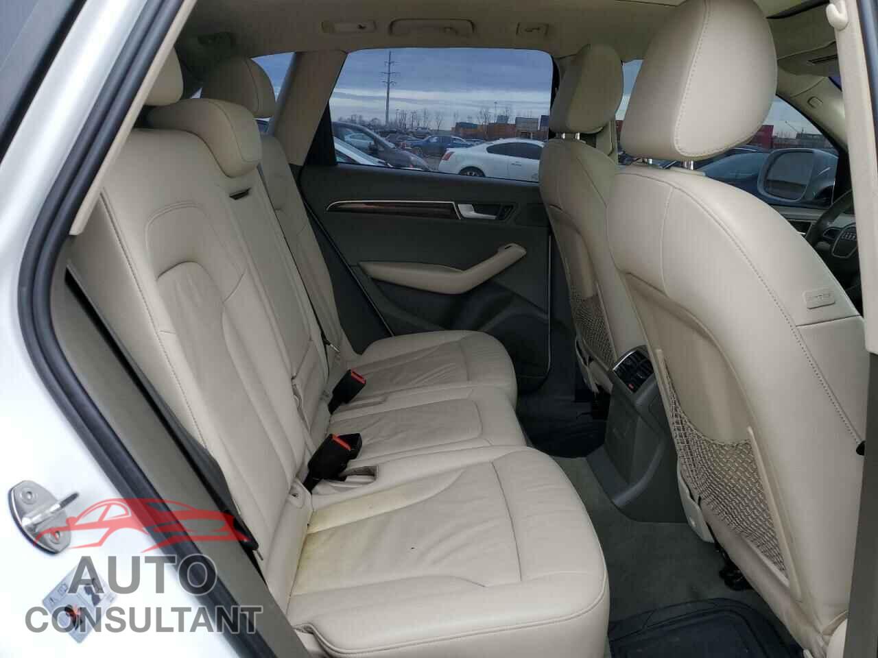 AUDI Q5 2011 - WA1CFAFP4BA012570