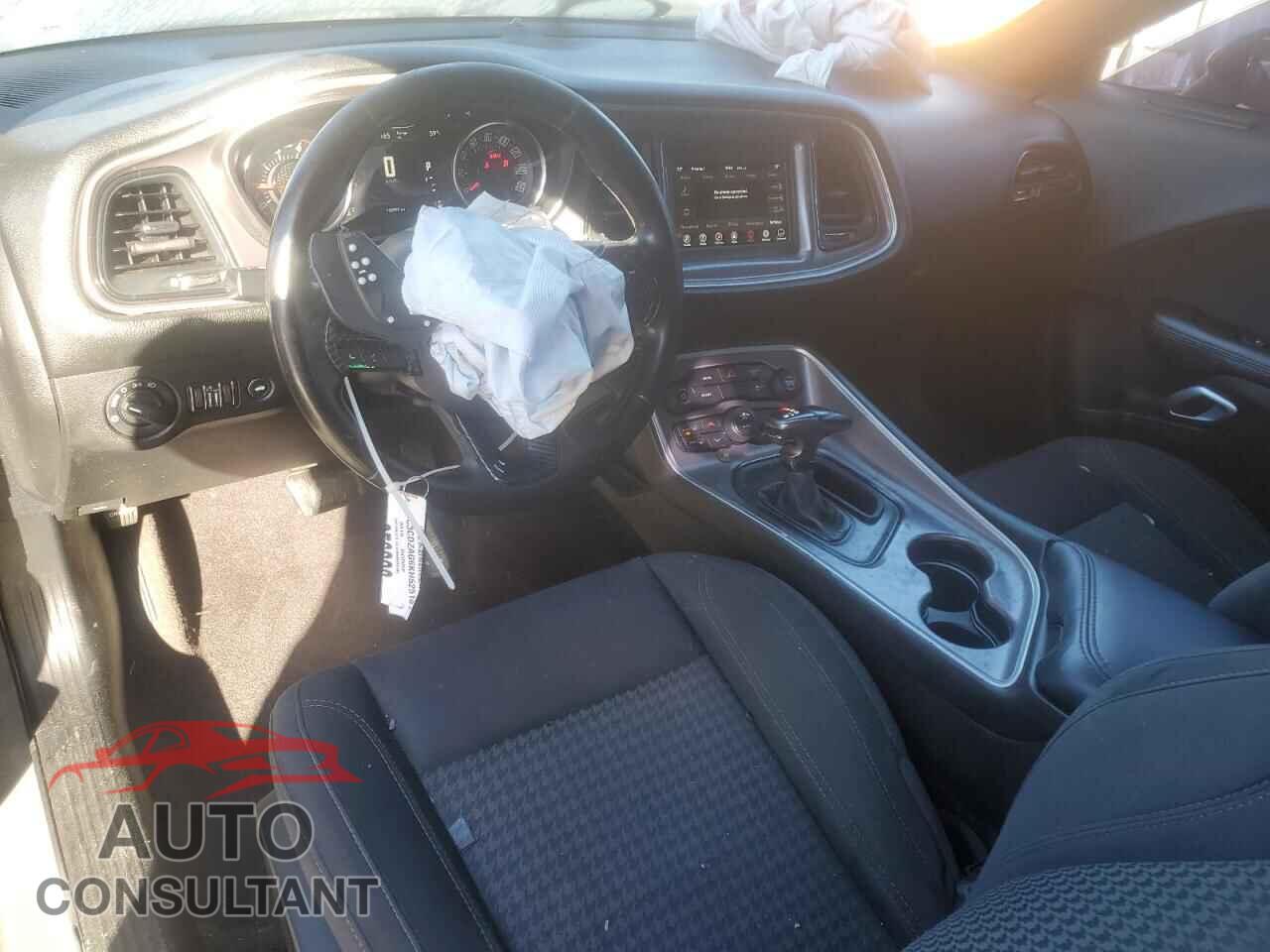 DODGE CHALLENGER 2019 - 2C3CDZAG6KH525181