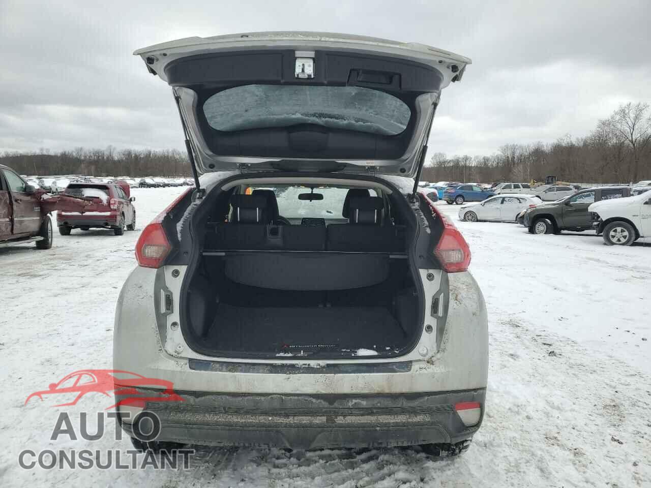MITSUBISHI ECLIPSE 2019 - JA4AT4AA9KZ018645