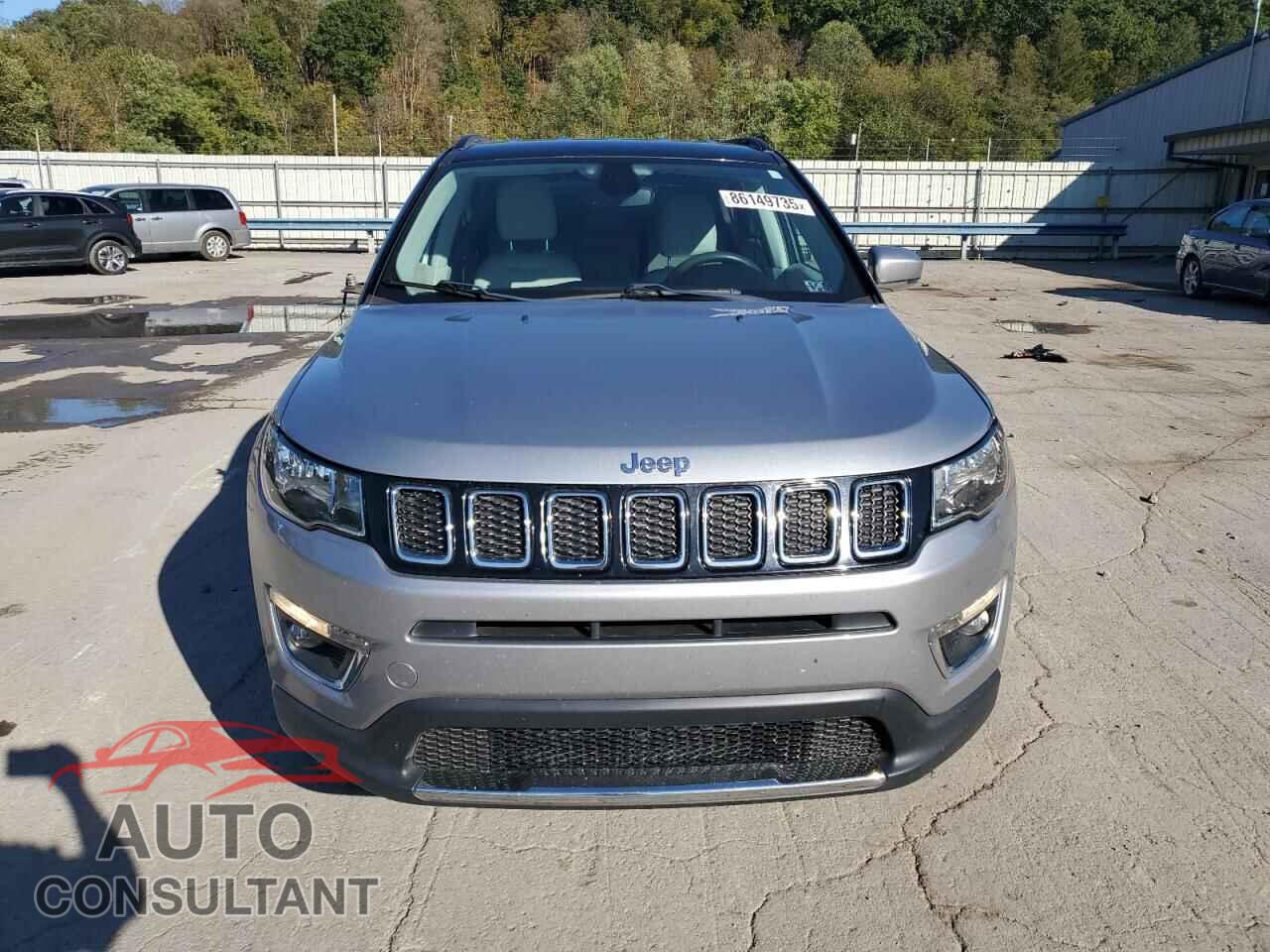 JEEP COMPASS 2018 - 3C4NJDCB8JT455397