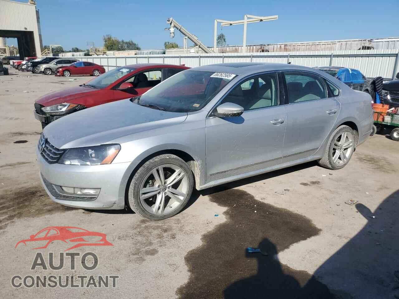 VOLKSWAGEN PASSAT 2012 - 1VWCM7A35CC062416