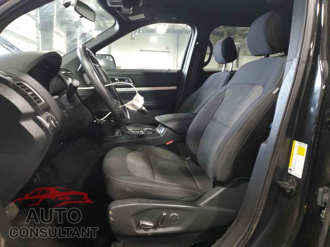 FORD EXPLORER 2017 - 1FM5K7D86HGC47577