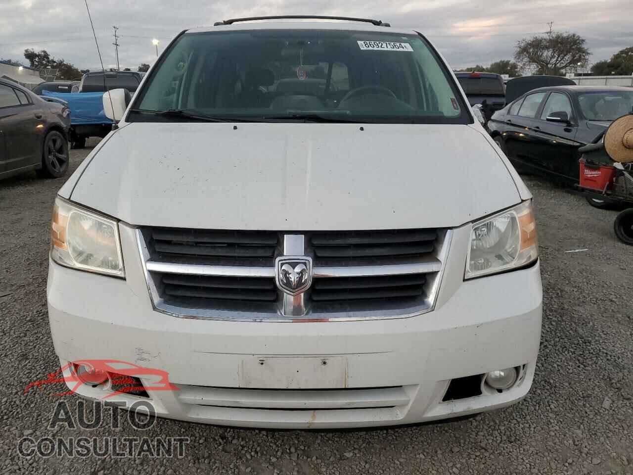 DODGE CARAVAN 2010 - 2D4RN5D13AR484233