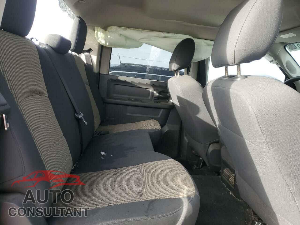 DODGE RAM 1500 2012 - 1C6RD7KT4CS185617