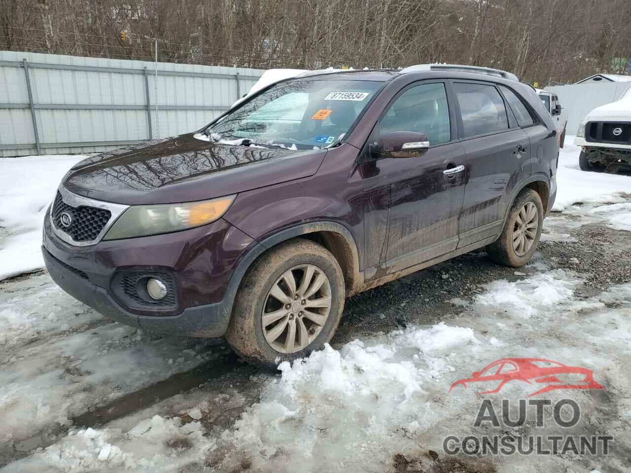 KIA SORENTO 2011 - 5XYKUDA21BG051976