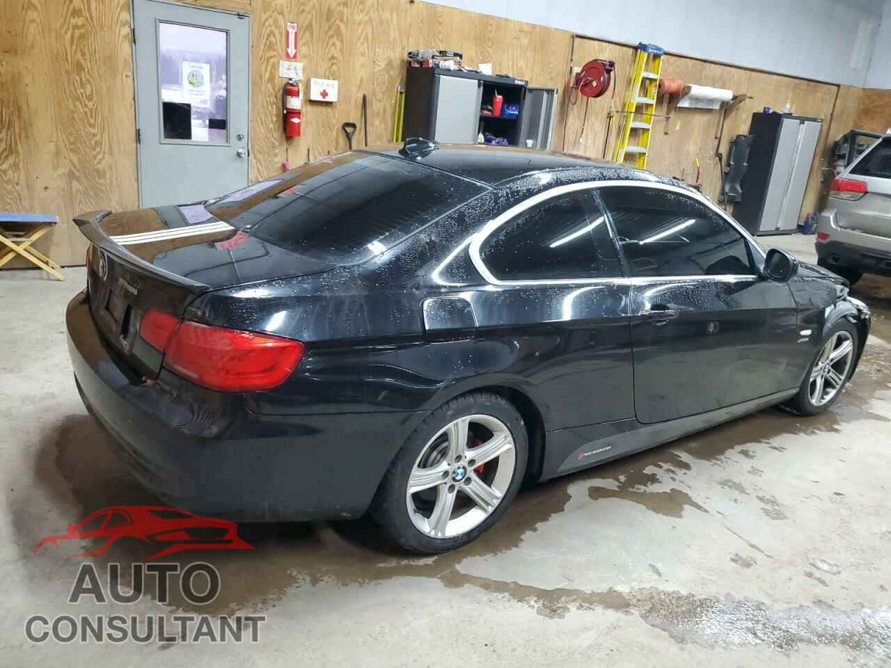 BMW 3 SERIES 2012 - WBAKF3C52CE974924