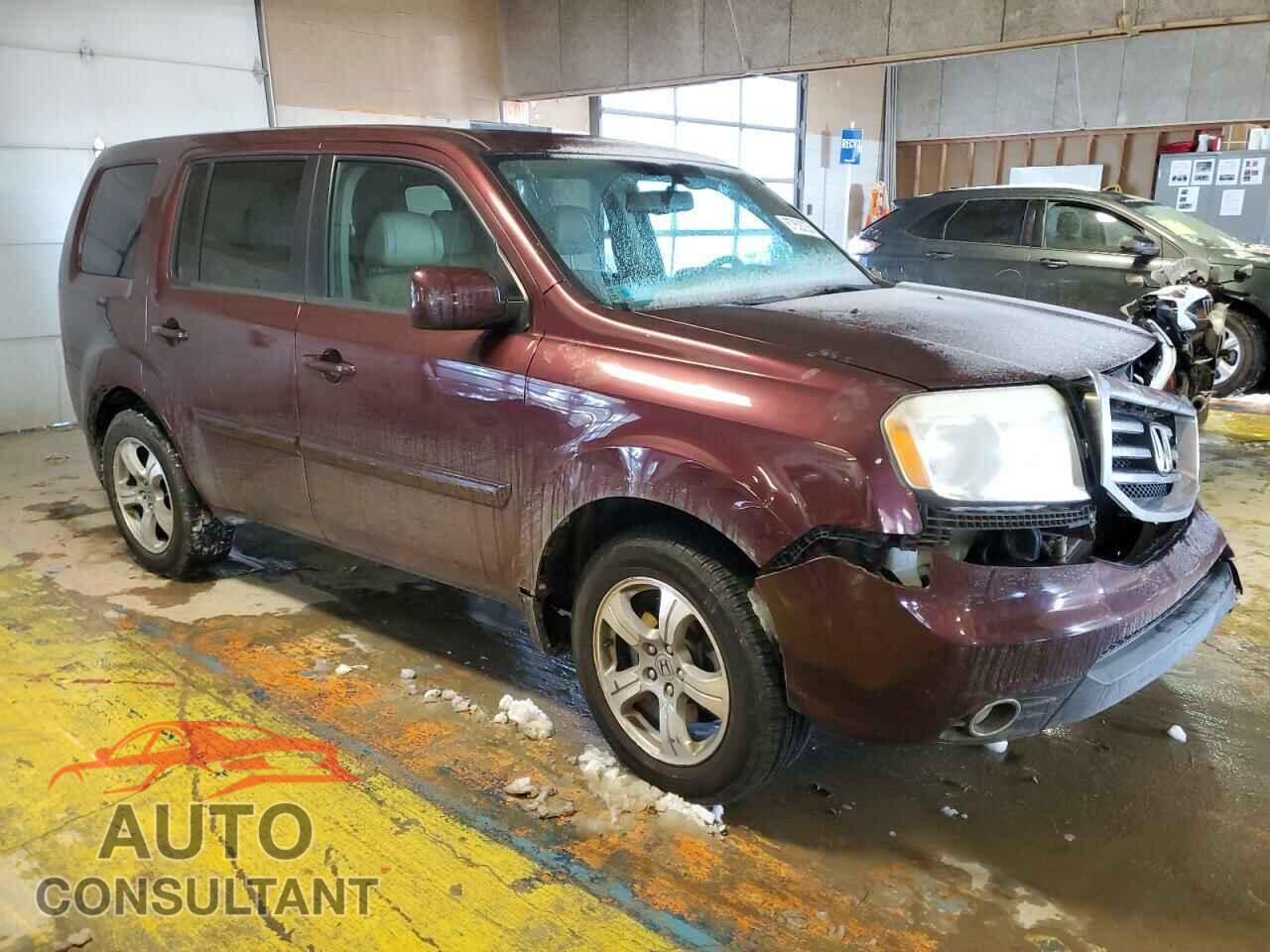 HONDA PILOT 2013 - 5FNYF4H56DB081800