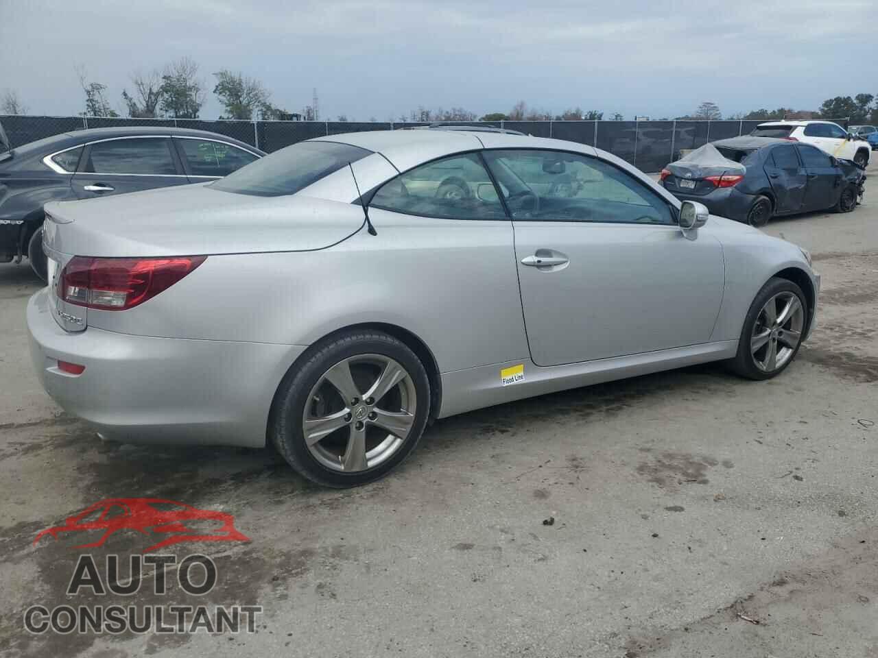 LEXUS IS 2012 - JTHFF2C24C2523806