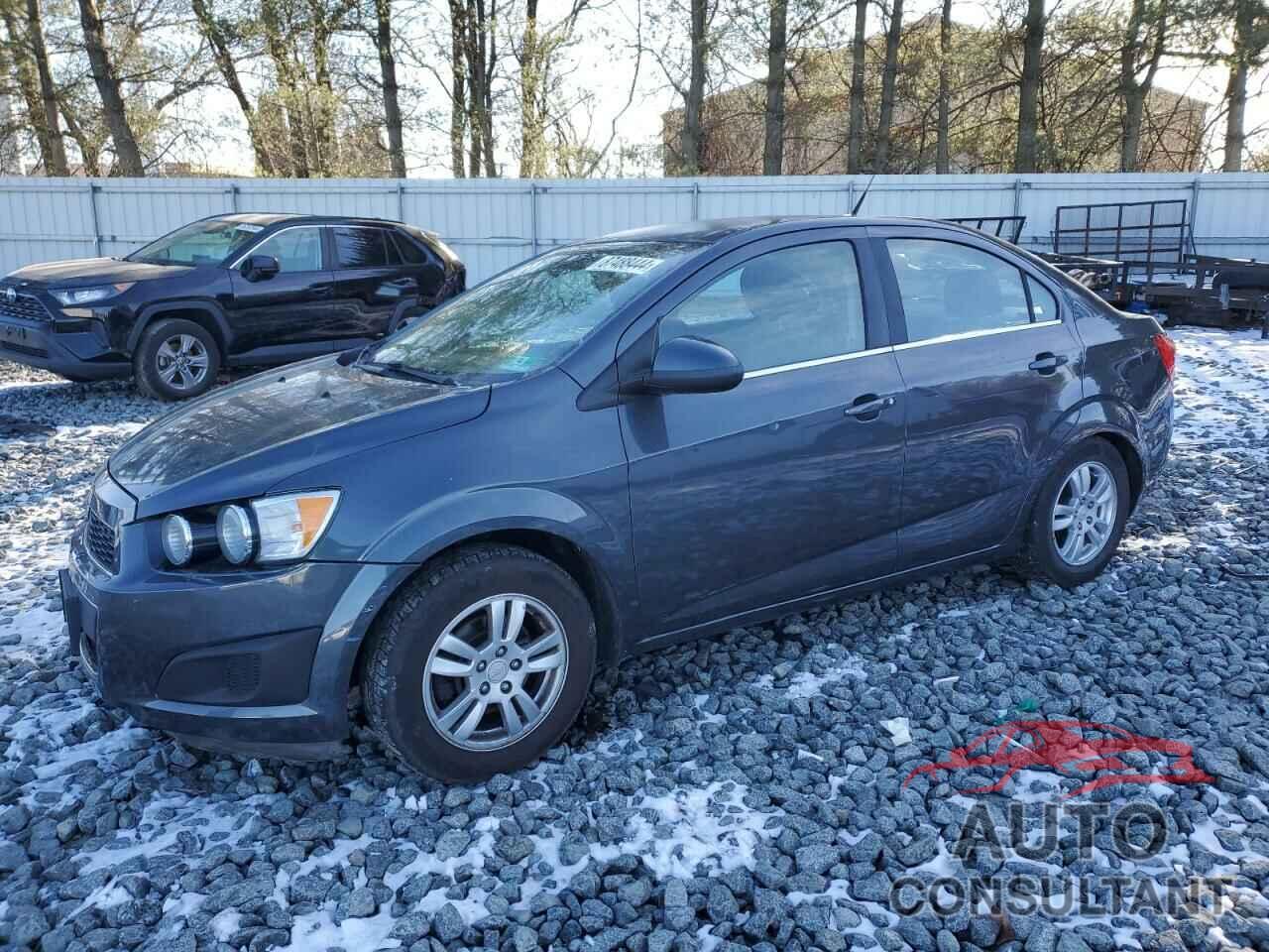 CHEVROLET SONIC 2012 - 1G1JC5SB3C4225574